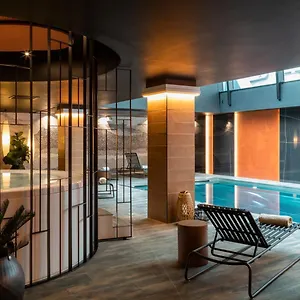Hotel & Oceania Le Conti